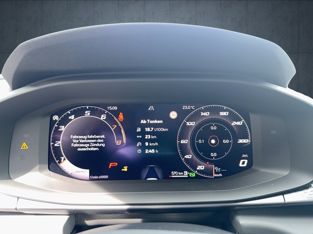 VW - Passat Variant 2.0 TDI DSG R-Line SIGNATURE AHK_15