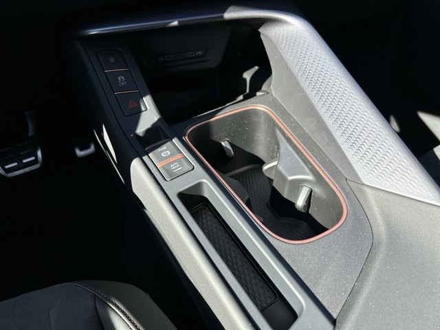 CUPRA - Terramar 1.5 e-HYBRID 150 kW 204_6