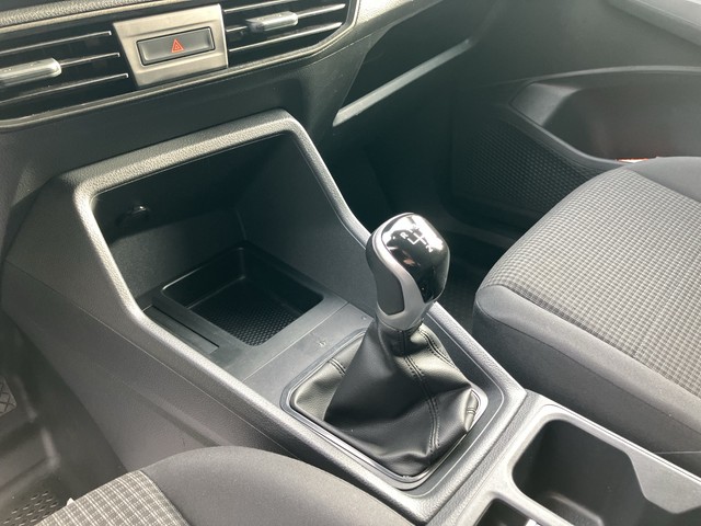 VW - Caddy Cargo 2.0 TDI KLIMAANLAGE+PDC+DAB_5