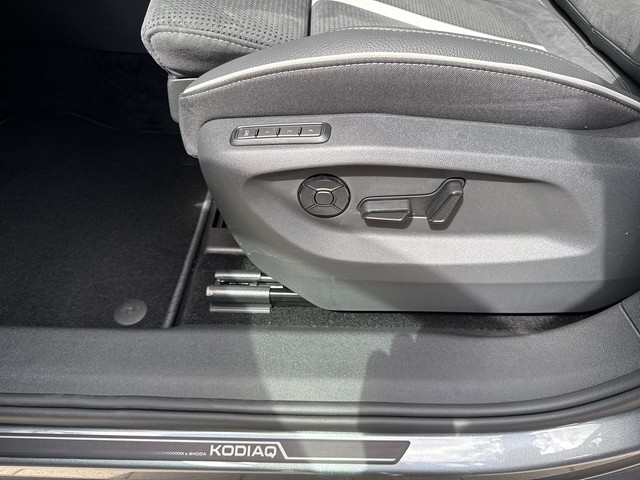 Skoda - Kodiaq 1.5 TSI mHEV DSG Sportline AHK+NAVI+PANO_10