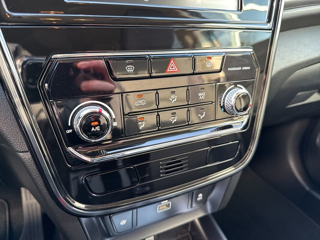 Ssangyong - Tivoli 1.5 T-GDI Amber 4x2 KAMERA+GRA+PDC+KLIMA_8