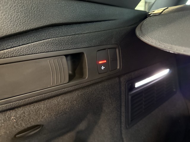 Audi - Q5 50 TFSI e S-tronic S line quattro AHK+PANO+LED_5