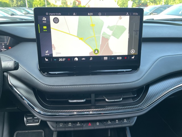 Skoda - Enyaq Coupe RS iV RS Suite 4x4 AHK+PANO+LED+DCC_7 Skoda - Enyaq Coupe RS iV RS Suite 4x4 AHK+PANO+LED+DCC_7