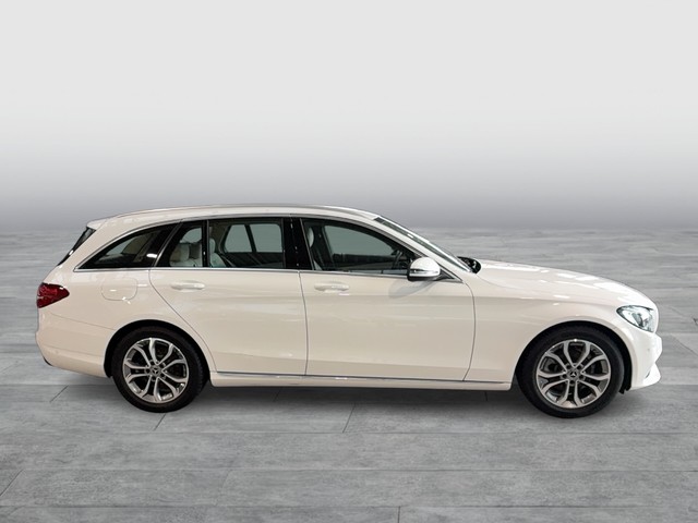 Mercedes-Benz - C 180 T-Modell CGI Avantgarde AHK+LED+NAVI+GRA_14