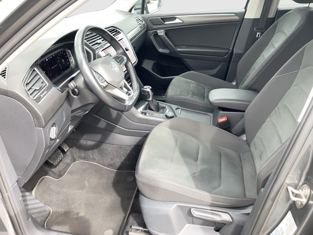 Skoda - Superb Combi 2.0 TDI DSG Style MATRIX+AHK+RFK+VC_14