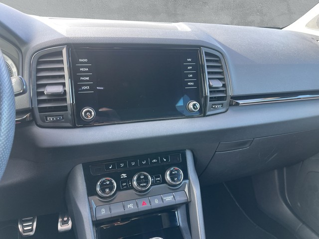 Skoda - Karoq 1.5 TSI Sportline AHK LED NAVI PDC SHZG_5