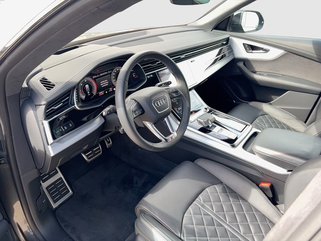 Audi - Q8 50 TDI Tiptronic quattro S-Line Selection AHK_11