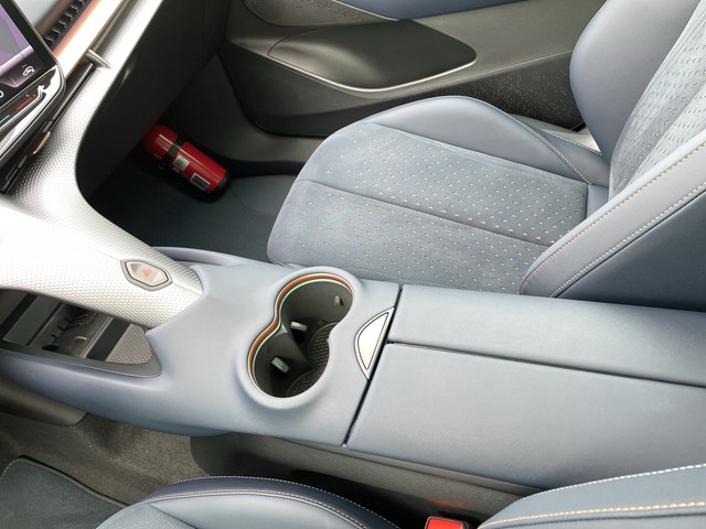 CUPRA - Tavascan VZ 4Drive VZ PANO+LED+NAVI+DCC+SHZG_8