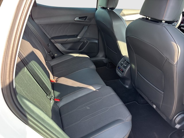 CUPRA - Born KLIMA LED LM18 MFL PDC TEL_6