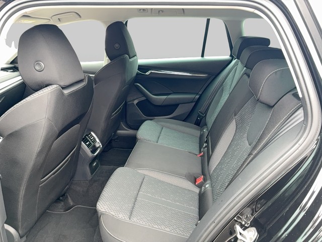 Skoda - Octavia Combi 2.0 TDI DSG Style AHK+NAVI+KAMERA_3 Skoda - Octavia Combi 2.0 TDI DSG Style AHK+NAVI+KAMERA_3