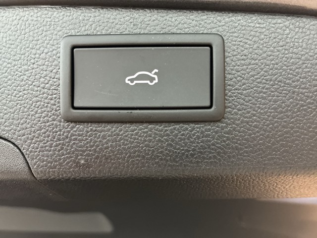 Skoda - Superb Combi 2,0 TSDI DSG 4x4 Selection ERGO MATRIX HUD_9