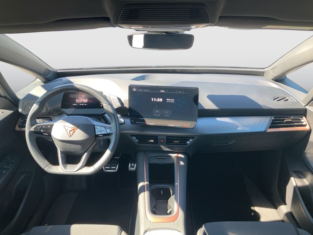 CUPRA - Born ACC CAM GJR LED LM19 MFL NAVI PDC SHZG TEL_2