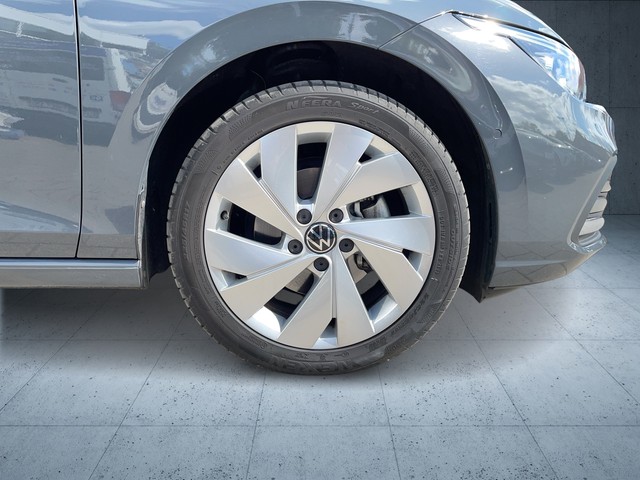 VW - Golf VIII 1.5 eTSI DSG Style AHK+NAVI+LED+KAMERA_14