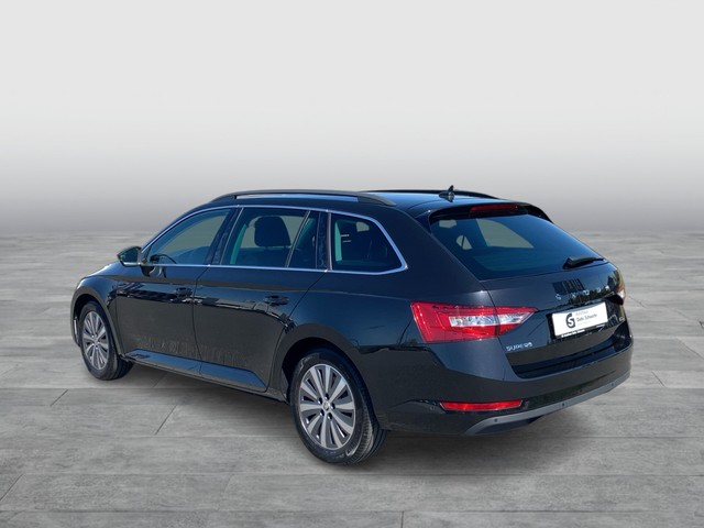 Skoda - Superb Combi 2.0 TDI DSG  Ambition  AHK+RFK+PANO_9