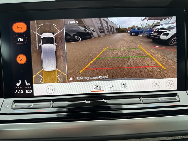 VW - T7 Multivan 1,4 l eHybrid Energetic lang Pano_8