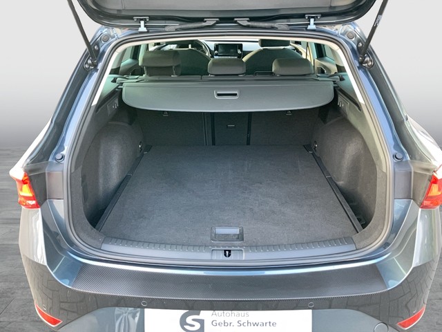 Seat - Leon Sportstourer 2.0 TDI DSG Style LED MFL SHZG_4