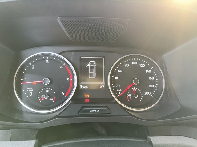 VW - Crafter 35 2.0 TDI MR Hochdach RFK Klima_14