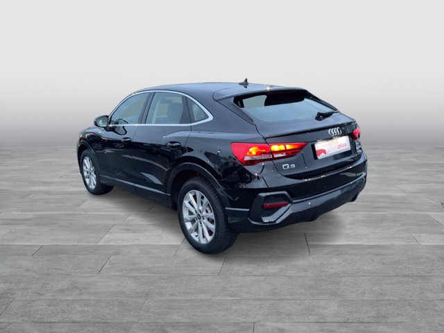 Audi - Q3 Sportback 35 TFSI S-tronic AHK+ACC+ALLWETTER_6