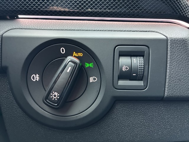 VW - Taigo 1.5 TSI DSG R-Line ACC 18"_14