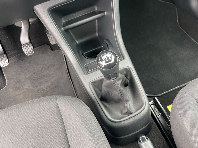 VW - up! 1.0 move up! GJR KLIMA RADIO SHZG TEL_6
