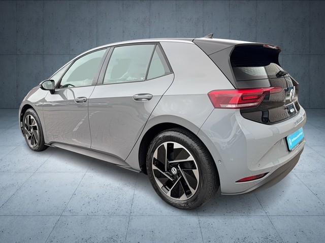 Seat - Leon 1.5 TSI FR VollLED+Navi1ß"+Virtual_10