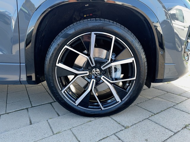 VW - Tayron 2,0 l TDI 4MOTION DSG R-Line Pano AHK 20" Matrix Standheizung_12