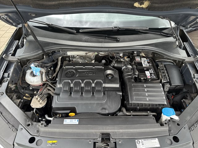 VW - Tiguan 2.0 TDI DSG Highline 4Motion AHK+ACC+NAVI_8
