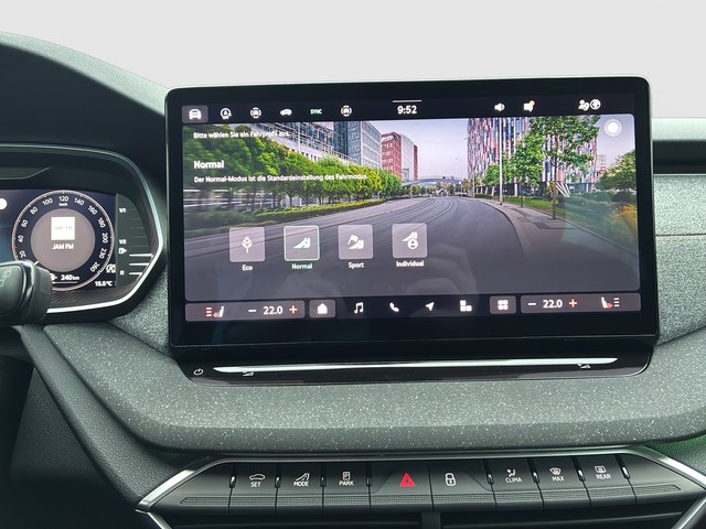 Skoda - Octavia Combi 2.0 TDI DSG Selection Head-Up+Virtual+Navi_8