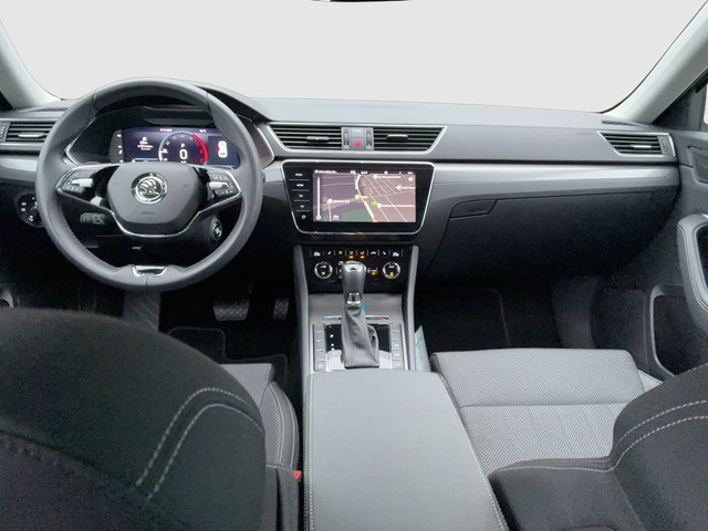 Skoda - Superb Combi 2.0 TDI DSG Style AHK+LED+NAVIGATION_2