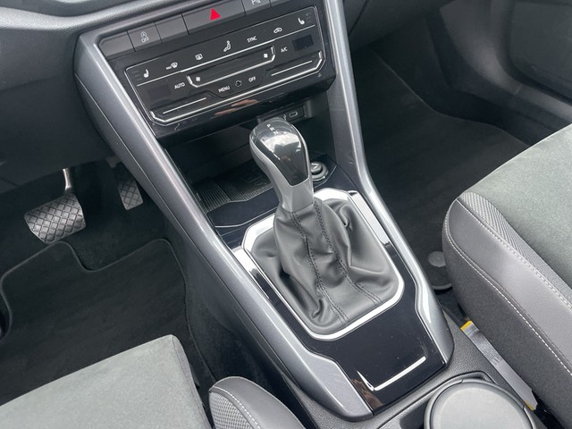 VW - T-Roc 1.5 TSI DSG Style AHK CAM LED NAVI SHZG_6