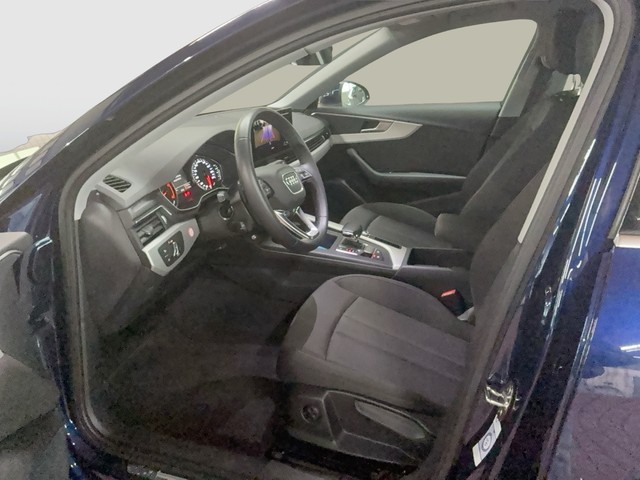 VW - Golf VIII 1,5 l TSI R-Line Black HuD Matrix RFK_12