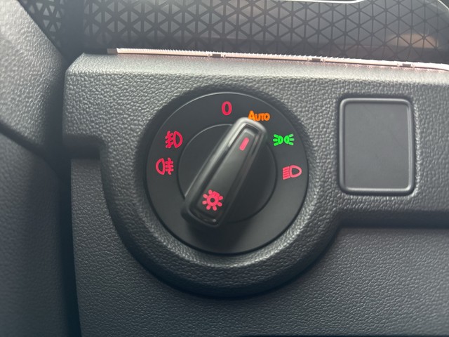 VW - T-Cross 1.0 TSI Style ACC Navi RFK LED Keyless_7