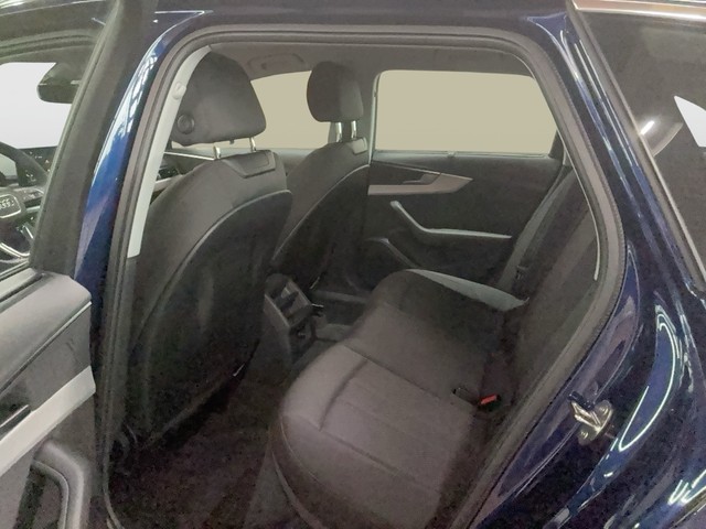 VW - Golf VIII 1,5 l TSI R-Line Black HuD Matrix RFK_3