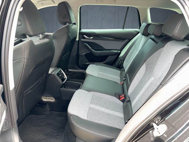 Skoda - Octavia Combi 1.5 TSI mEHV DSG Selection ACC+LED_3 Skoda - Octavia Combi 1.5 TSI mEHV DSG Selection ACC+LED_3