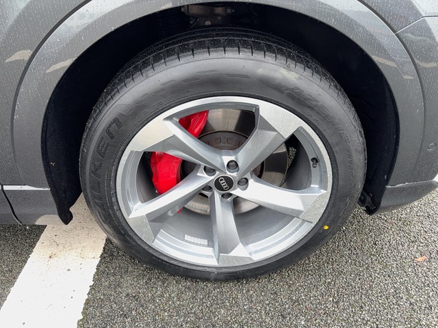 Audi - Q8 55 TFSI e Tiptronic quattro S-Line ACC+LEDER_9