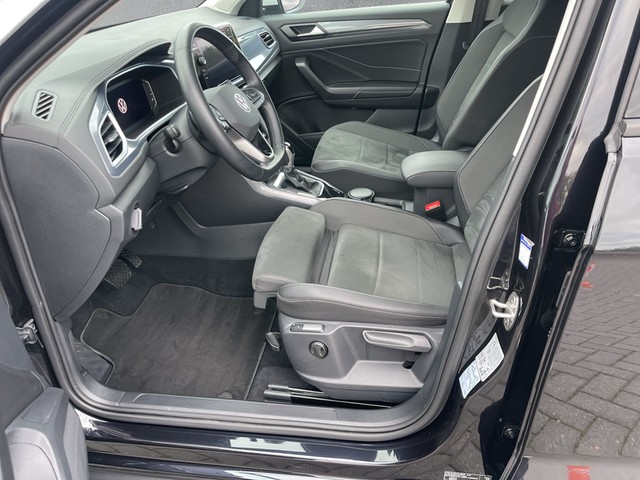 VW - T-Roc 1.5 TSI DSG Style AHK CAM LED NAVI SHZG_15