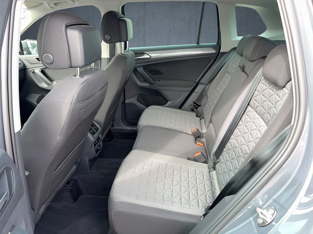 VW - Tiguan 1.5 TSI DSG Life LED+Navi+RFK+AHK_3