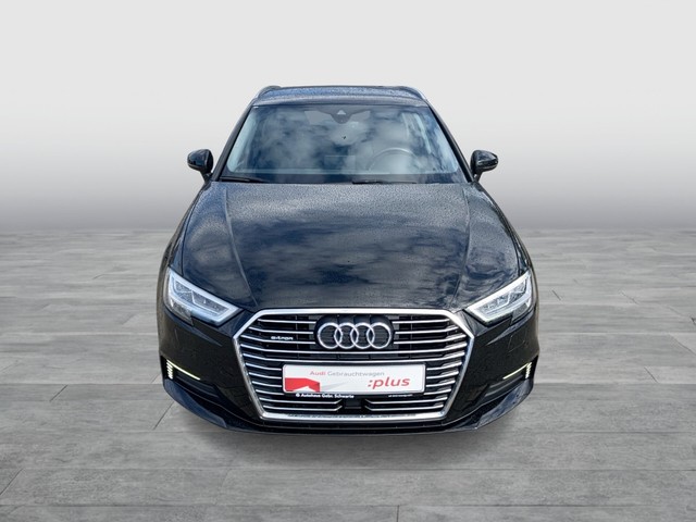 Audi - A3 Sportback 40 e-tron Sport AHK CAM LED NAVI_13 Audi - A3 Sportback 40 e-tron Sport AHK CAM LED NAVI_13