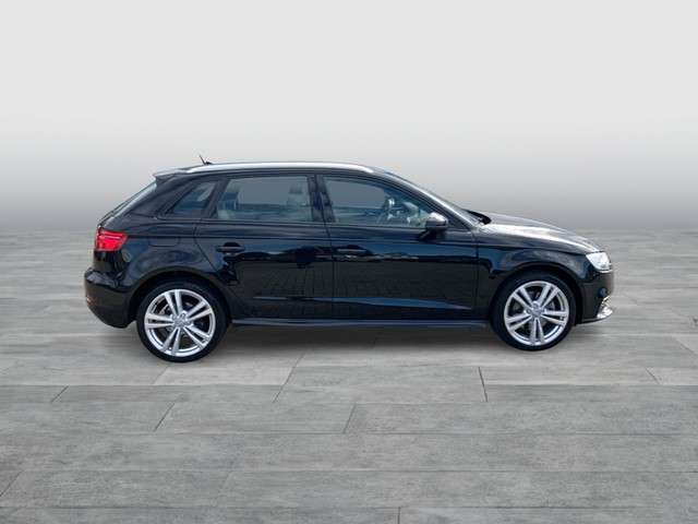 Audi - A3 Sportback 40 e-tron Sport AHK CAM LED NAVI_11 Audi - A3 Sportback 40 e-tron Sport AHK CAM LED NAVI_11