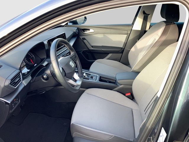 Seat - Leon Sportstourer 2.0 TDI DSG Style LED MFL SHZG_12