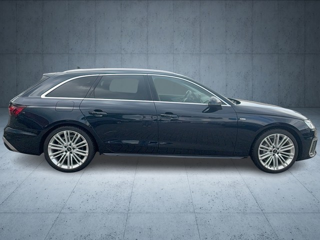 Audi - A4 Avant 40TDI S line Panoramadach "Rear View"_16