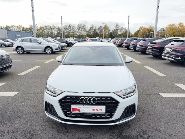 Audi - A1 Sportback 25 TFSI S-tronic advanced phone box_11