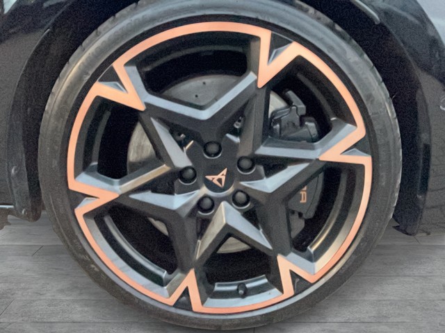 VW - Tiguan 1.5 eTSI DSG Life AHK+Navi+Kamera+Sitzhzg._8