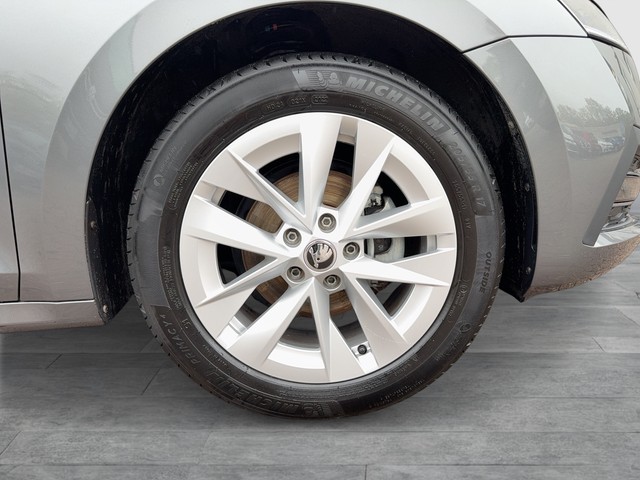 Skoda - Octavia Lim. 1.5 TSI Style AHK Navi_12 Skoda - Octavia Lim. 1.5 TSI Style AHK Navi_12