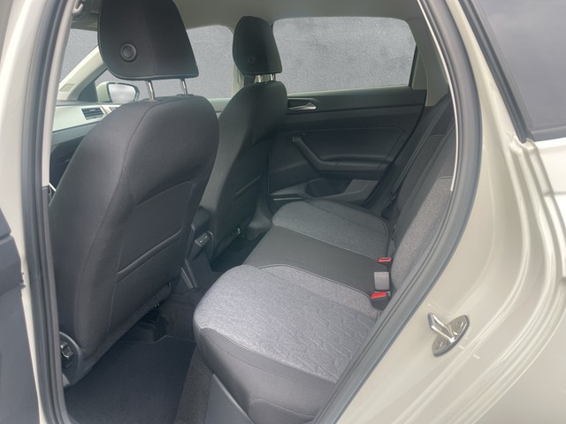 VW - Polo VI 1.0 Move KLIMA LED LM15 MFL PDC SHZG TEL_2