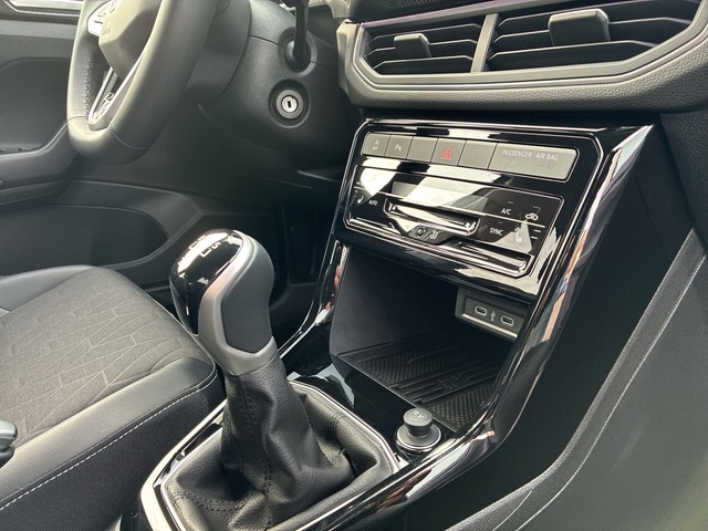 VW - T-Cross 1.0 TSI Goal ACC+Navi+Sitzhzg.+LED+GJR_15