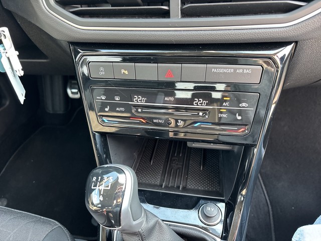 VW - Taigo 1.0 TSI Move RFK Navi SHZ Klimaauto._11