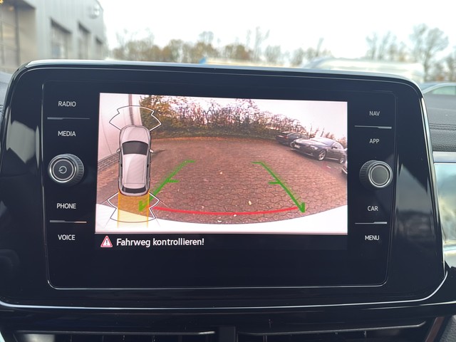 VW - T-Roc 2.0 TSI 4M R-Line Pano AHK RFK_6