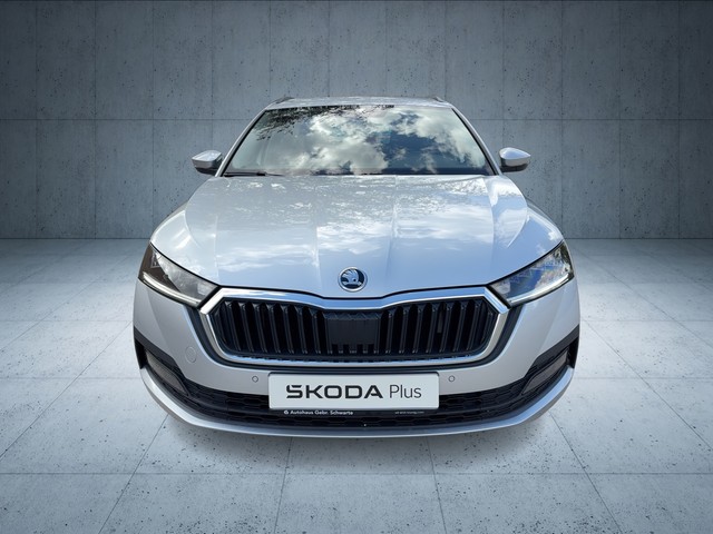 Skoda - Octavia Combi 2.0 TDI DSG Ambition AHK+NAV+SHZG+LED_15 Skoda - Octavia Combi 2.0 TDI DSG Ambition AHK+NAV+SHZG+LED_15