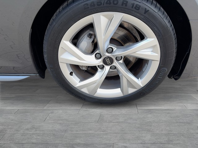 Audi - A4 Avant 40 TDI S-tronic S-Line_9